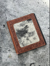 Load image into Gallery viewer, Cowhide &amp; Tooled Planner Cover